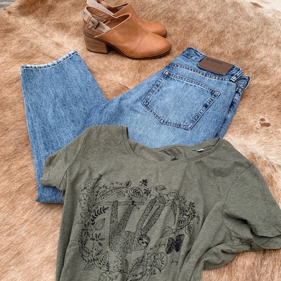 Boodle Tops - SLEEPY SLOTH T-SHIRT, Green, M